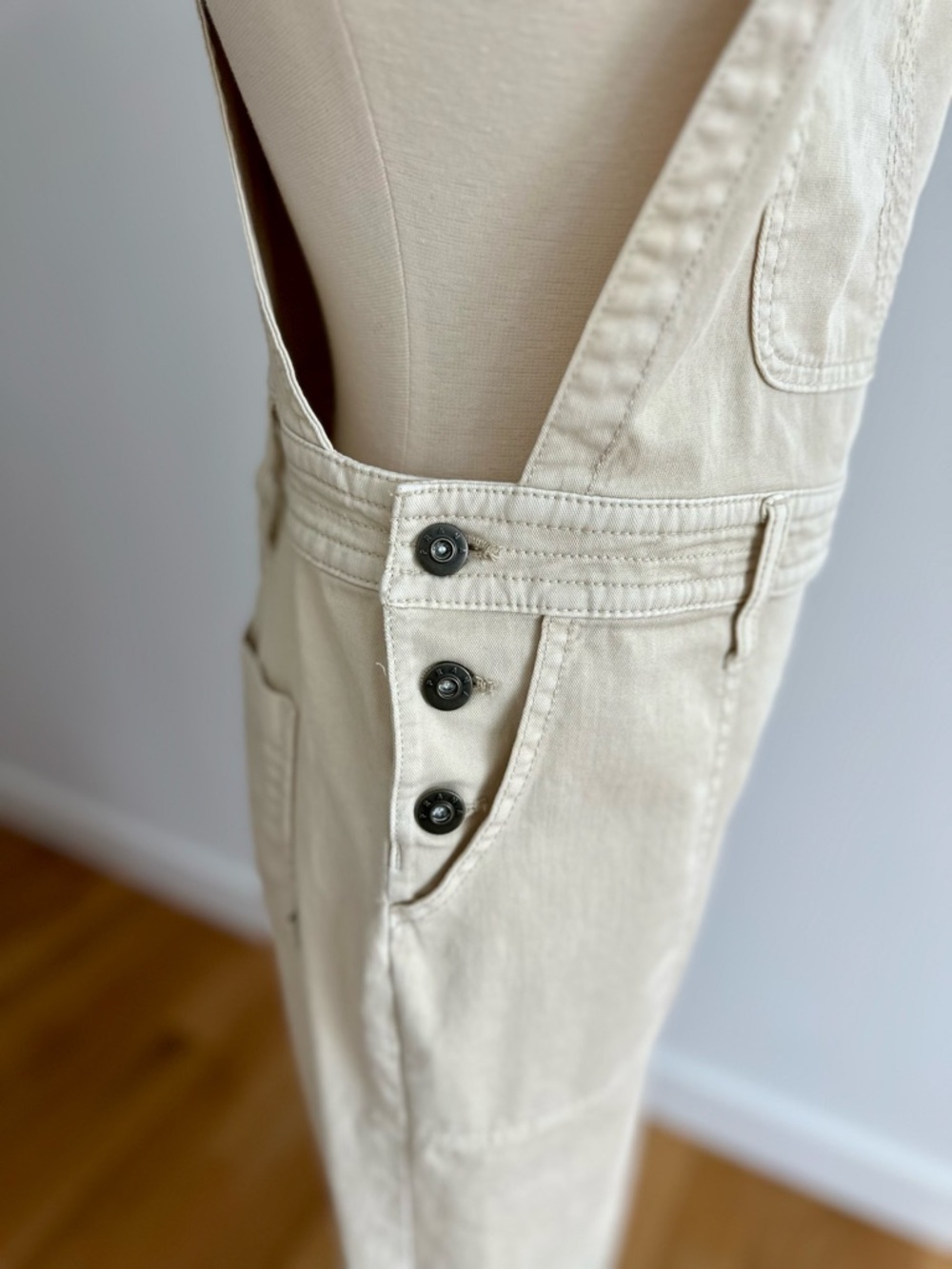Prana Sancho Overalls, Size Small, Cream - Picture 3 of 14